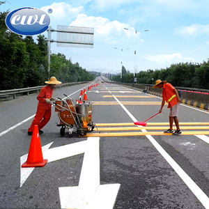 Máquina de marcado de carril de carretera termoplástica de fusión en caliente a precio de fábrica al por mayor, máquina de pintura de marcado de línea de empuje manual de alta eficiencia - Product Image 1