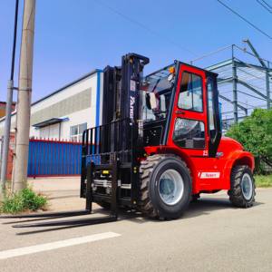 YangFT Precio de fábrica al aire libre 4WD <span class=keywords><strong>All</strong></span> Off-Road Forklift 2.5ton Four-Wheel Drive Rough <span class=keywords><strong>Terrain</strong></span> Forklift - Product Image 1