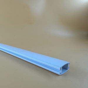 Profilé de fenêtre en PVC de style européen, durable, écologique, protection UV, construction OEM, décoration intérieure - Product Image 1