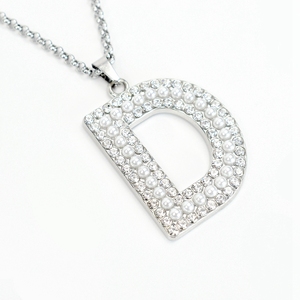 Collana di A-Z iniziale neutra gioielli in argento con perle di grandi lettere di strass Hip Hop alla moda - Product Image 3