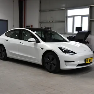 New Pure Electric Vehicle 675km Tesla Model Y Model 3 Electric Car