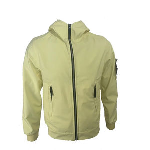 Veste Softshell en toile de haute qualité, disponible en plusieurs couleurs, design d'hiver tendance, logo personnalisé, caractéristiques écologiques - Product Image 1