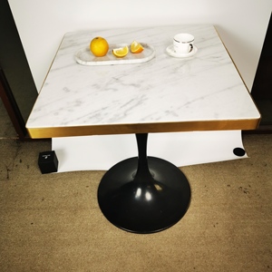 Đồ Nội Thất Phòng Ăn Bàn Đá Cẩm Thạch Trắng Với Đế Kim Loại Hoa <span class=keywords><strong>Tulip</strong></span> Đen - Product Image 4