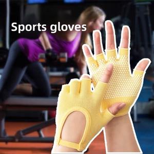 Guantes de gimnasio, guantes transpirables para fitness, guantes deportivos, guantes de medio dedo, guantes de entrenamiento, guantes de Pilates para niñas y mujeres - Product Image 5