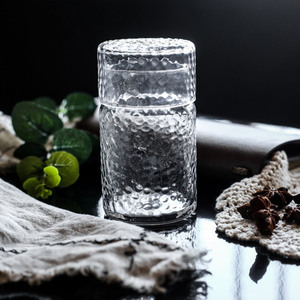 Bocaux de rangement martelés pour la cuisine avec couvercle en verre - Product Image 5