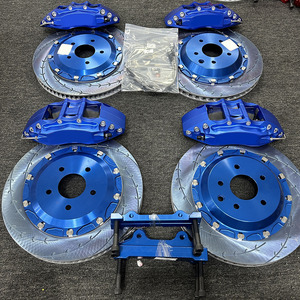 Kit Freni Auto per <span class=keywords><strong>Honda</strong></span> <span class=keywords><strong>S2000</strong></span> e BMW Z3 Z4, Kit Freni Maggiorati Endless a 6 Pistoncini, Disco a Lisca di Pesce da 380mm - Product Image 1