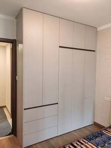 Armario Minimalista de Diseño Moderno Personalizado, Madera de Melamina de Alta Calidad, Plegable, Ajustable, Amplio Espacio para Colgar, para Sala de Estar - Product Image 3