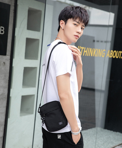 Mini bandolera de lona multifuncional personalizada 2025 para hombre, compartimento para teléfono móvil de viaje al aire libre a la moda - Product Image 6