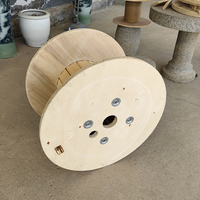 Bobines en contreplaqué vides, robustes et durables, de grande taille, pour usage professionnel, vente en gros, exportation, tambours à câbles en bois conformes aux normes.
