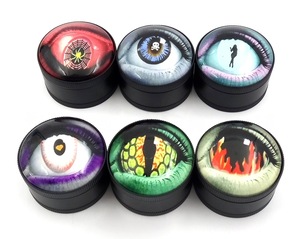 Nuevo Molinillo de Hierbas Secas Metálico Devil Eye - Diseño Redondo Moderno para Tiendas de Fumadores y Distribuidores - Product Image 1