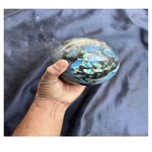Sphère en labradorite bleue naturelle sculptée à la main de qualité supérieure, thème sphère de cristal, boule pour la décoration de la maison, cadeau pour la fête des mères, Gujarat - Product Image 4