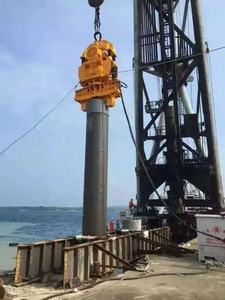 Mesin Pemasang Tiang Pancang DZ90A Palu Getar Listrik dengan Penjepit Tiang Pancang - Product Image 2