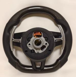 Volante Personalizado de Fibra de Carbono y Cuero para Porsche Macan Cayenne 718 911 918 958 970 971 con Funciones LED para el Modelo Cayman - Product Image 2