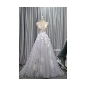 独特风格白色刺绣新娘礼服缝制工艺贴花美人鱼性感婚纱