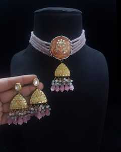 Vente en gros bon marché collier à breloques ethniques en laiton plaqué or pour femmes couleurs et tailles personnalisables produit en vrac - Product Image 5