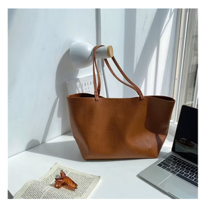 Sac à main à la mode en cuir véritable 100% pour femmes, sac à bandoulière léger conçu pour un usage quotidien, bureau, voyage - Product Image 1