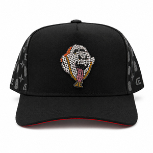 Casquette de baseball de luxe en daim intégral, style streetwear, avec épingles métalliques, patch en cuir, strass en cristal et logo brodé florentin personnalisé - Product Image 2