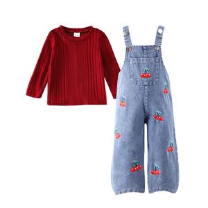 Conjunto <span class=keywords><strong>de</strong></span> Primavera/Otoño para Niñas, Top Rojo <span class=keywords><strong>de</strong></span> Punto Acanalado, Bonitos Pantalones con Tirantes <span class=keywords><strong>de</strong></span> Cereza, Atuendo Dulce <span class=keywords><strong>y</strong></span> Encantador - Product Image 5
