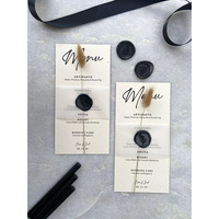 Cartes de menu de table de mariage avec queue de lapin personnalisées avec sceau de cire noire et vélin