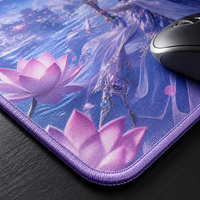 Tapis de souris gaming en caoutchouc, motif anime et dessin animé, avec bords étendus, design personnalisable et surpiqué, pour bureau/maison, en stock