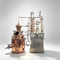 Alambic de distillation certifié 200L en cuivre rouge SUS304 pour whisky, avec contrôle PLC, chauffage à vapeur et système CIP