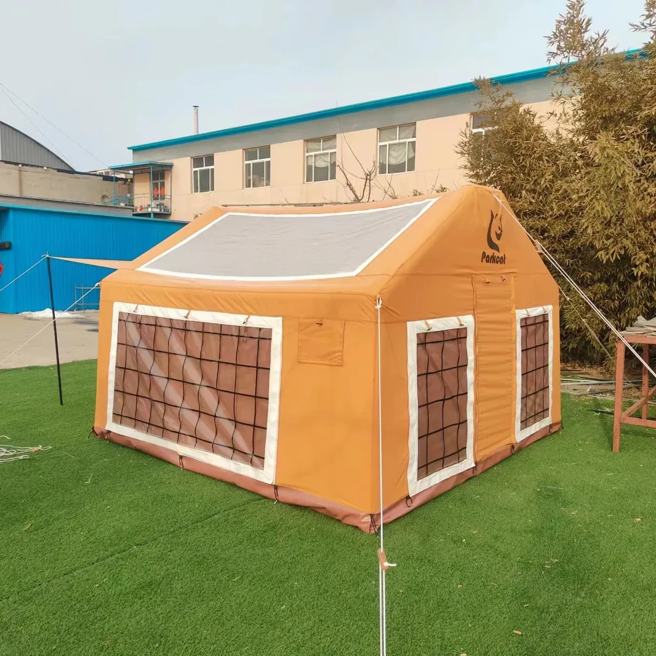 خيمة هوائية قابلة للنفخ للتخييم في الهواء الطلق خيمة منزل قابلة للنفخ للأنشطة النزهات السياحة
