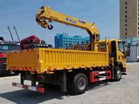 Camion-grue à flèche télescopique direct usine, camion-grue à flèche droite, grue montée sur camion pour la manutention de marchandises sur chantier