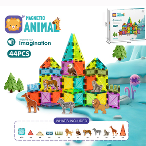 Tuiles magnétiques Château d'animaux 3D, blocs de construction magnétiques transparents avec figurines d'animaux, jouet éducatif STEM pour l'apprentissage créatif, cadeau - Product Image 4