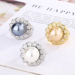Bijoux de mode écologiques en cuivre plaqué or, anneaux floraux en perles dorées de 14 mm, bijoux pour femmes, cadeau féminin de qualité supérieure - Product Image 3