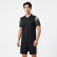 Conjunto de Uniforme de Fútbol Personalizado para Hombre, Negro Sólido, 100% Poliéster, Talla Grande, Jersey de Manga Corta, Pantalones Cortos con Cintura Elástica que Absorben la Humedad