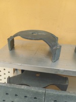 Support de four réfractaire à 3 pieds en carbure de silicium, forme de plaque, pour cuisson industrielle de céramique et soudage à haute température