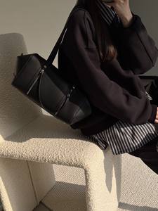 Sac bowling en cuir véritable à double fermeture éclair pour femme, style rétro Y2K, sac à main Boston, sac à bandoulière, sac à main en cuir de vache souple, streetwear, <span class=keywords><strong>B2021</strong></span> - Product Image 5