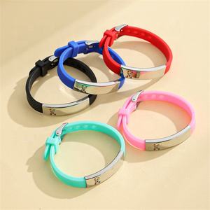 Yiwu Aceon, banda deportiva de silicona colorida de acero inoxidable, barra de identificación curva deslizante ajustable, cinta de rompecabezas colorida, pulsera para Autismo - Product Image 2