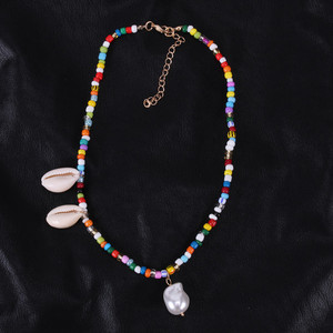 Collar de cuentas de semillas coloridas hecho a mano con perlas y conchas, diseño asimétrico para mujer, joyería de fiesta, 5x7 pulgadas - Product Image 2