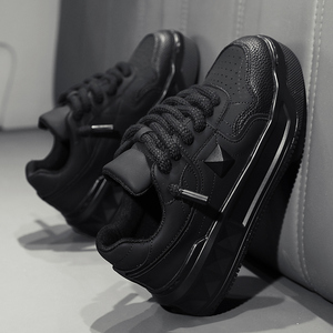 Mocassins de luxe pour couple, en cuir véritable de haute qualité, chaussures décontractées à lacets épais et style robuste - Product Image 4