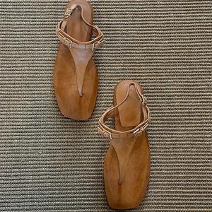 Simple Retro Style Belt Buckle Design <b>Soft</b> Sole Thong Sandals Women Casual Beach Vacation <b>Shoes</b> - Product Image 4