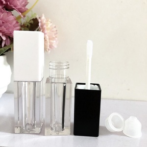 En gros Vide 5 ML Carrés Cosmétiques Brillant À Lèvres Tube Conteneur avec Applicateur - Product Image 3