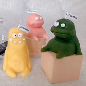 Bougies d'aromathérapie artisanales en argile, aux parfums originaux, en forme <span class=keywords><strong>de</strong></span> petit monstre, clown ou grenouille, amusantes, moches et adorables, idéales comme cadeau - Product Image 3