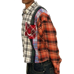 Chemise Streetwear Personnalisée Homme Oversize Manches Longues à Carreaux – Chemise en Flanelle Patchwork avec Panneaux Découpés et Cousus - Product Image 2