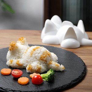 Molde para bolas de arroz estilo japonés con forma de gato, de plástico blanco, apto para alimentos, para niños. - Product Image 1