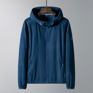 Ropa de Protección Solar para Hombre, Verano 2025, Transpirable, Anti-UV, de Seda de Hielo, con Logotipo Personalizable, Impermeable, para Actividades al Aire Libre - Product Image 1