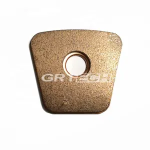 GRE005A 63x57 good performance friction material bronze ceramic clutch button with 1 hole
