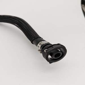 Ligne de purge du réservoir d'expansion A2045013225 pour <span class=keywords><strong>Mercedes</strong></span>-Benz <span class=keywords><strong>Classe</strong></span> <span class=keywords><strong>C</strong></span> W204 <span class=keywords><strong>Classe</strong></span> <span class=keywords><strong>E</strong></span> Grade <span class=keywords><strong>C</strong></span> 2045012825 2045013225 - Product Image 4