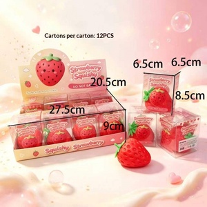 Bestseller transfrontalier créatif, prêt à expédier : Jouet anti-stress en caoutchouc souple en forme de fraise, réaliste et à récupération lente - Product Image 2