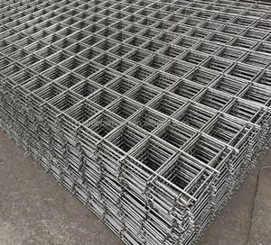 Grillage en acier galvanisé soudé à maille plate avec services de découpe et de soudage pour la protection des animaux et les bâtiments - Product Image 1