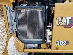 Miniexcavadora Caterpillar CAT302 Usada, Modelo 2021, 2 Toneladas, Motor en Buen Estado, Precio Bajo - Product Image 4