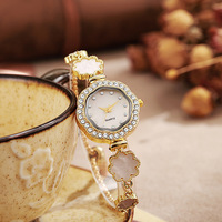 Jam tangan gelang zirkon wanita, arloji bunga Quartz tempramen dapat disesuaikan