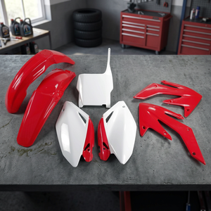 Kit in Plastica OEM Marca XFUN per CRF 250R 2004-2005 con Materiali ABS e Alluminio, Prodotto in Italia, Spedito via Aerea - Product Image 3