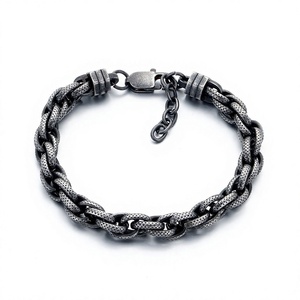 Pulsera de Cuerda Tejida Desgastada de Moda Urbana, Acero Inoxidable Negro Antiguo con Superficie Texturizada Retro, Ajustable - Product Image 1