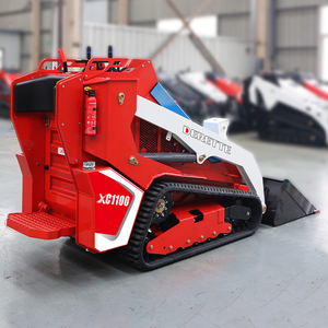 Мини-погрузчик Derette XC1100 с дизельным двигателем Kubota 25 л.с., сертифицированный CE EPA, с пилотным управлением, доступен индивидуальный цвет - Product Image 3